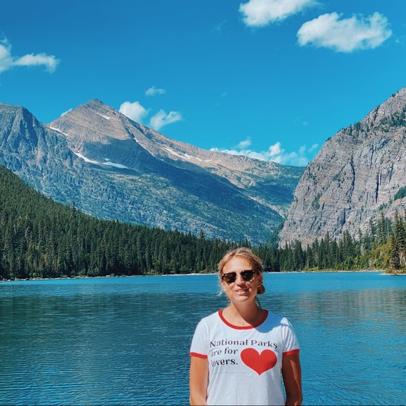 Meet your Posher, Audrey - Picture 5 of 15